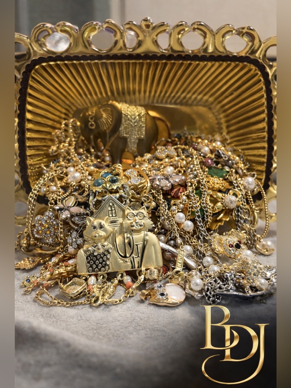 1 LB Curated High End Jewelry Lot | Wearable Luxe Mix | Statement Styles